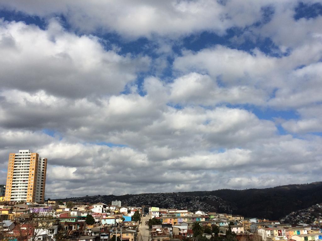 Acomodação com café da manhã  Juanita Lazo 4*